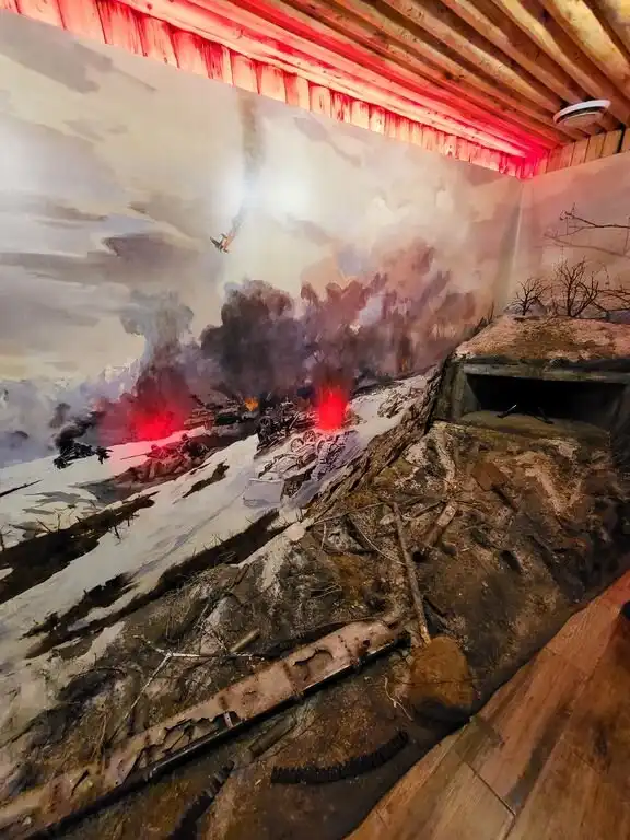 Hotels near Glory Monument