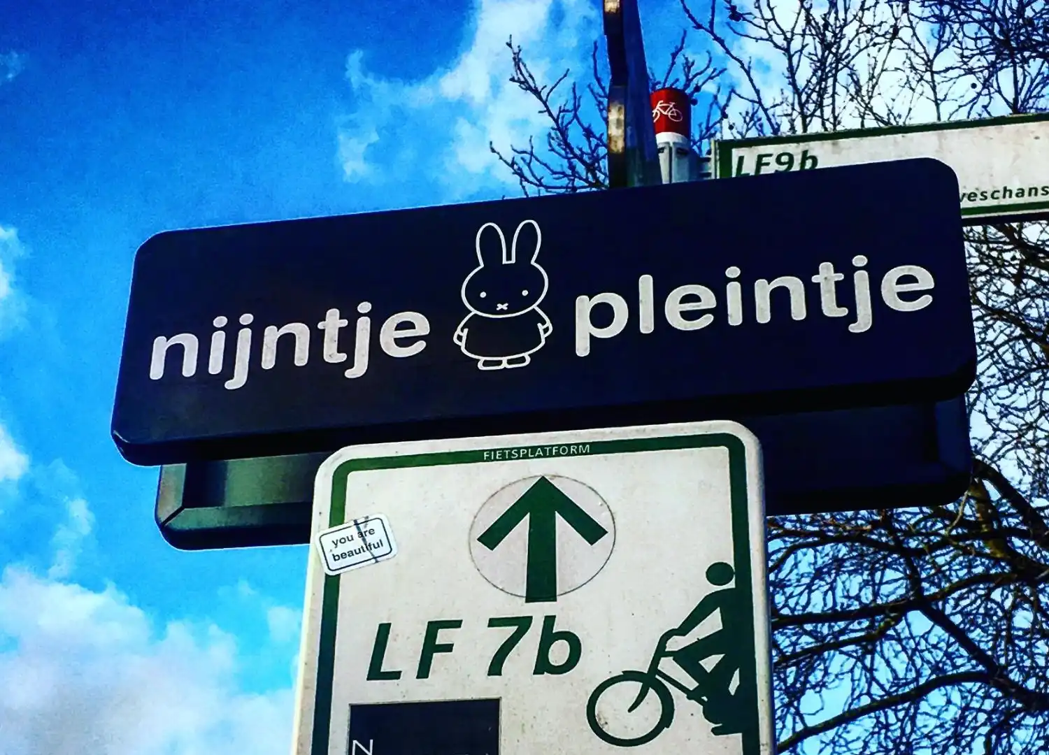 Hotels near Miffy