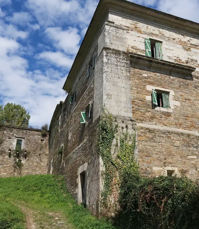 Monfero