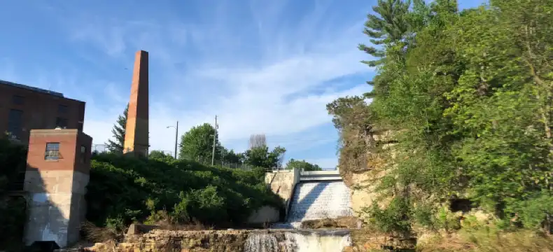 リバー・フォールズのホテル