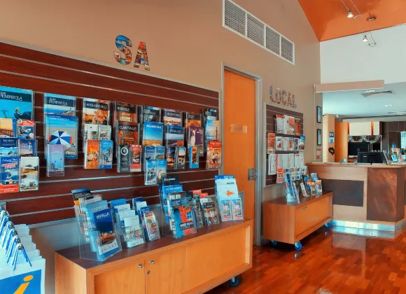 偌克斯比道恩思