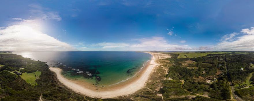 Ōtaipango / Henderson Bay