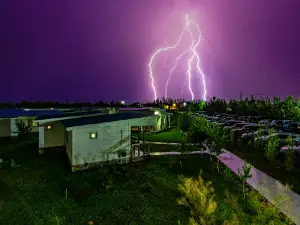 Зона Отдыха " Aquamarine Resort"