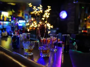 NIGHT CLUB UNDERGROUND PAMPOROVO