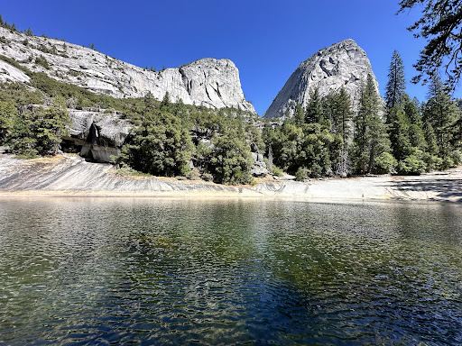 Lower Yosemite Falls Trailhead