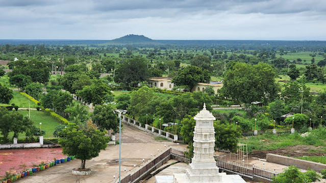 Shree Darshanodaya Digamber Jain Atishay Kshetra, Thubon Ji