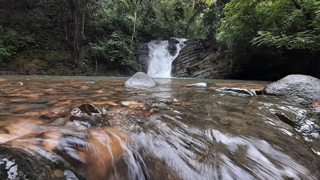 Poza Azul Waterfall