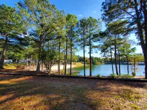 Davis Lakes & Campgrounds
