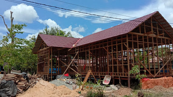 Masjid Al-Ikhlas Lembah Hijau, Swarga Bara