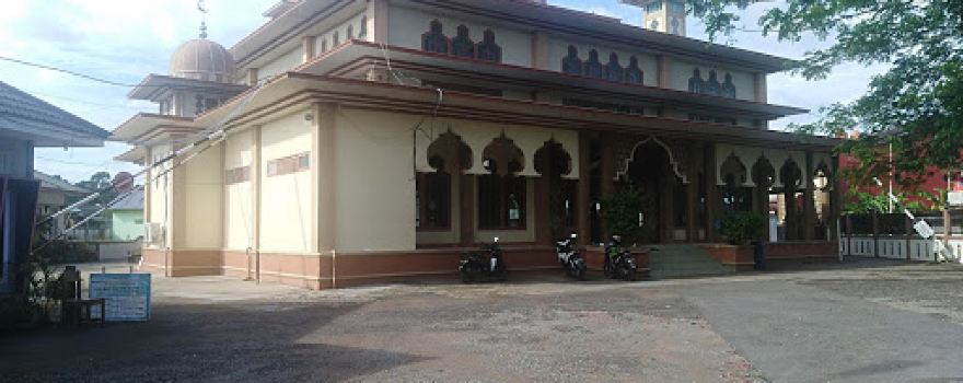 Pesantren Mosque Darunna'im