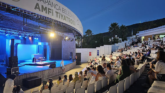 Kırkpınar Açık Hava Tiyatrosu