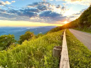 Arnold Valley Overlook