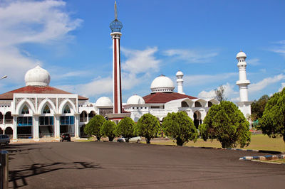 Baitul Izzah Grand Mosque