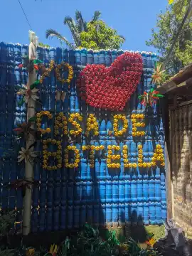 La Casa de Botellas