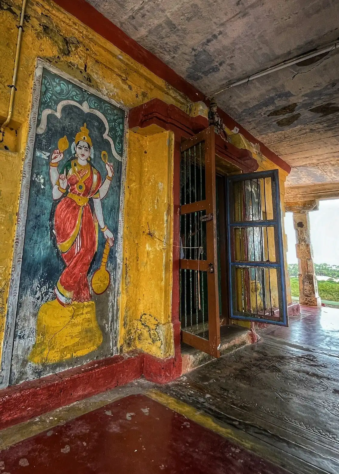 Hotels near Ramar Padam temple