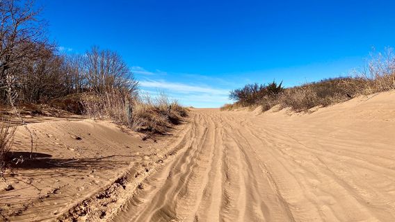 Little Sahara State Park