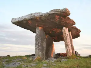 Poulnabrone Dolmen