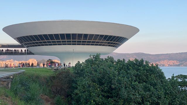 Niterói Contemporary Art Museum