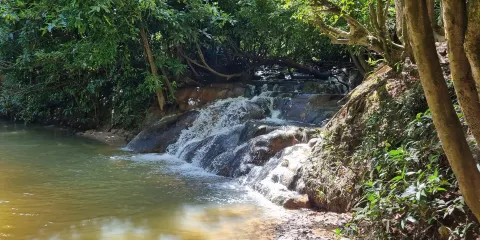 Namtok Ron （Hot Spring Waterfall ） - Khlong Thom