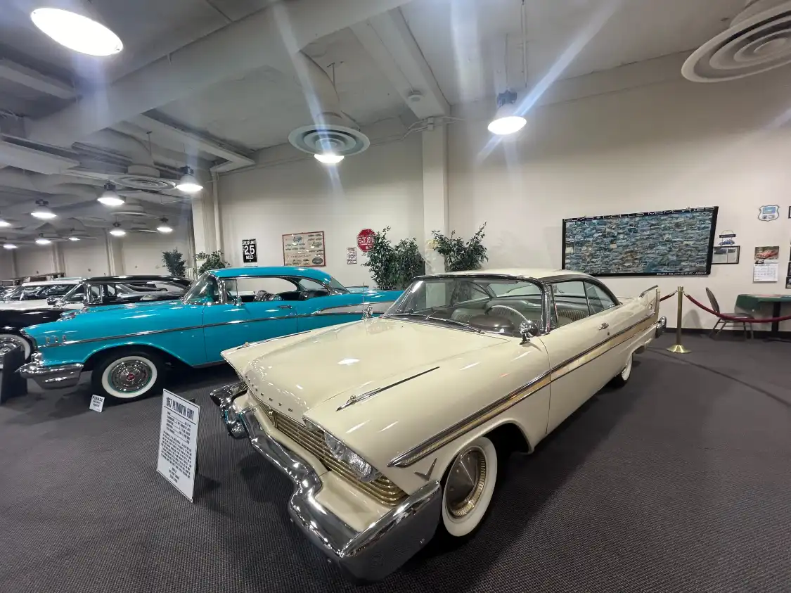 Hotels near Don Laughlin’s Classic Car Museum