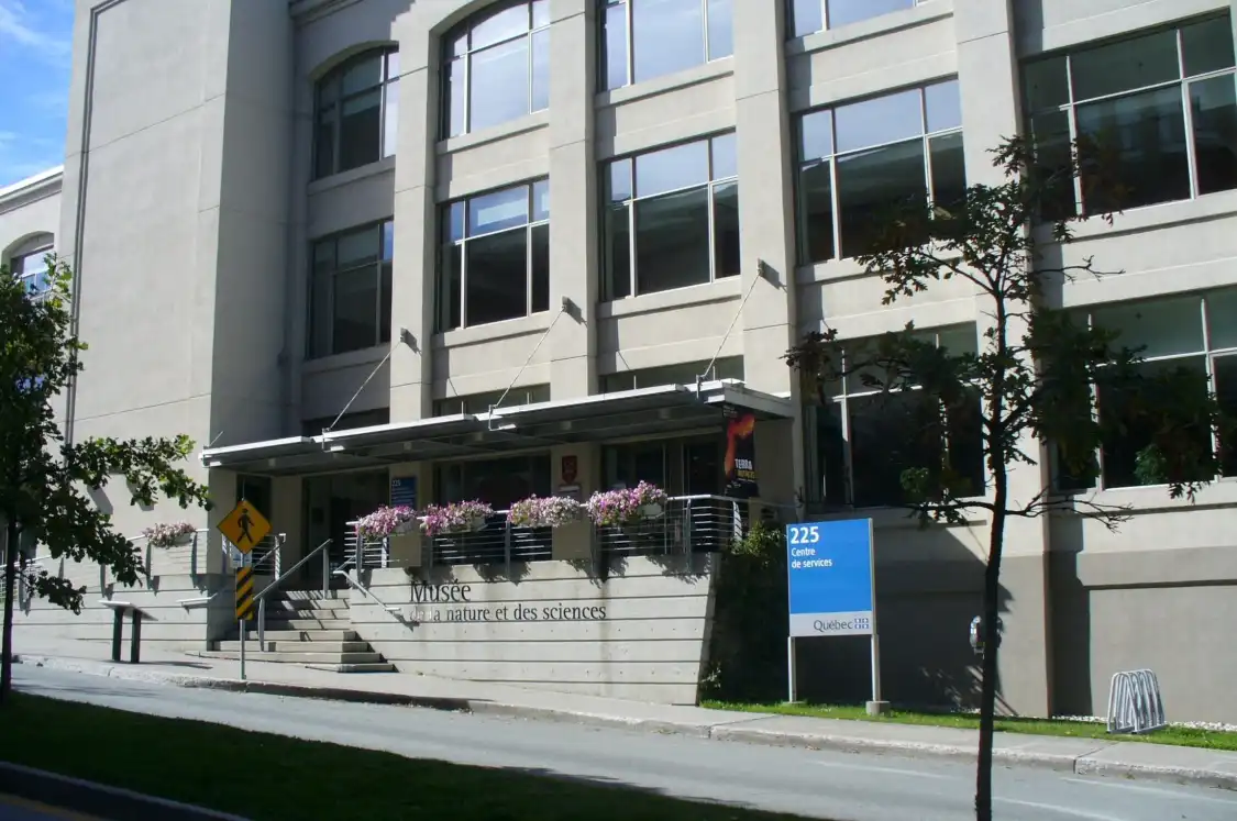 Hotels near Musée de la nature et des sciences de Sherbrooke