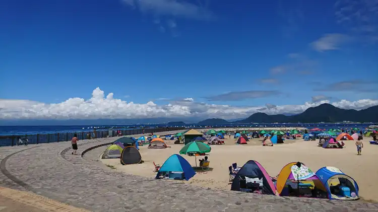 Hotels near Ra Ra Ra Sun Beach