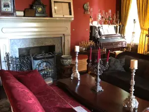 Octagon Hall Museum