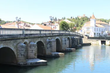 Santa Maria dos Olivais