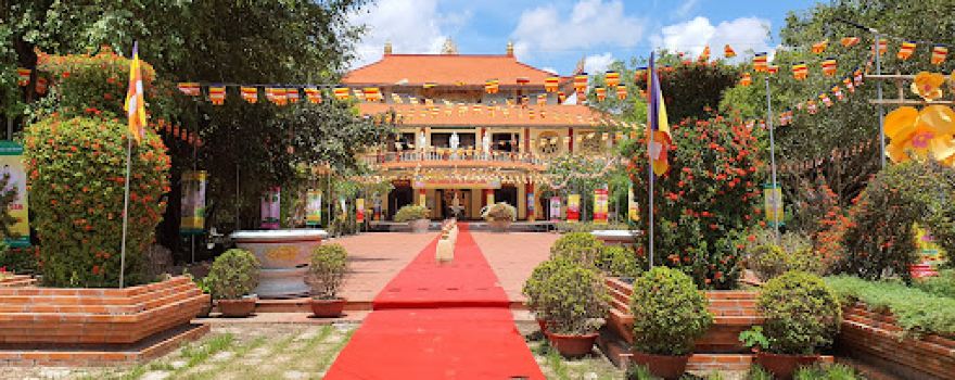 Chùa Quê Hương