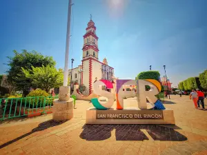 Jardín Principal