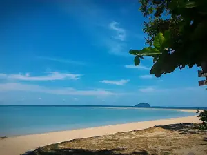 Capusan Beach