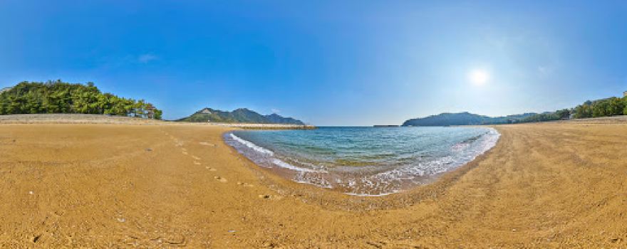 Matsubara Swimming Beach.(Setonaikai National Park.)