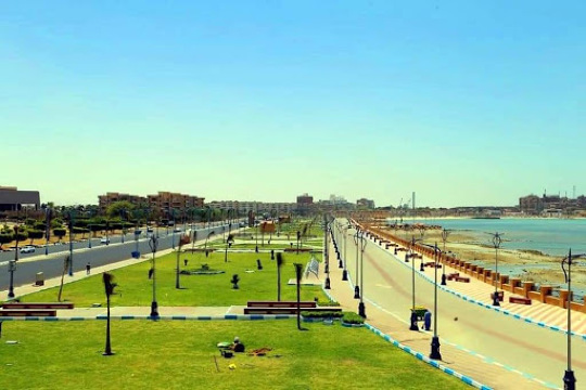 "Suez sea view" ممشى الكورنيش الجديد