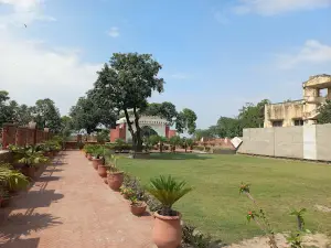 Molana Zafar ali khan mausoleum