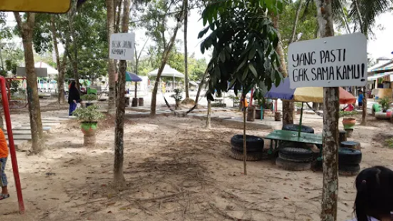 Taman Pohon Karet Permai