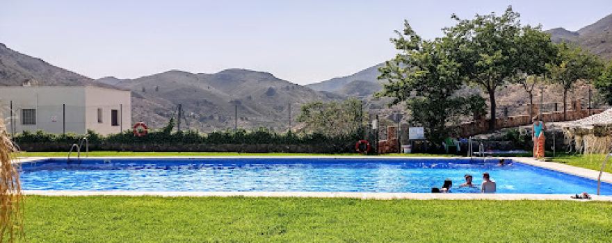 Piscina Municipal de Almócita