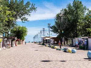 Уютная аллея
