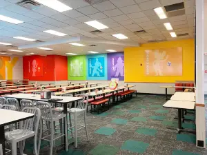 Chuck E. Cheese