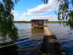 Lacul Razeni