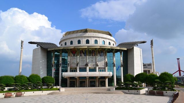 National Theatre