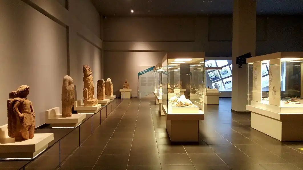 Hotels near Sanliurfa Archeology and Mosaic Museum