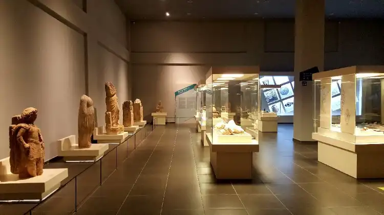 Hotels near Sanliurfa Archeology and Mosaic Museum