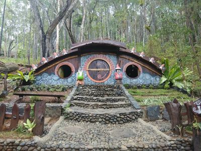 Wisata Seribu Batu Songgo Langit