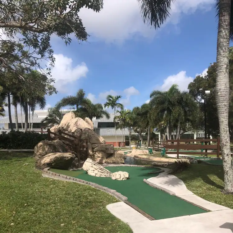 Hotels near Publix Super Market at Flamingo Pines Plaza