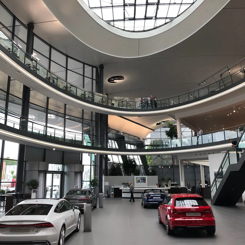 1_Ауди Форум Неккарзульм