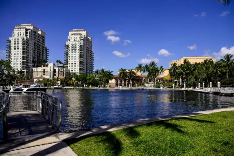 Các khách sạn gần Vu New River