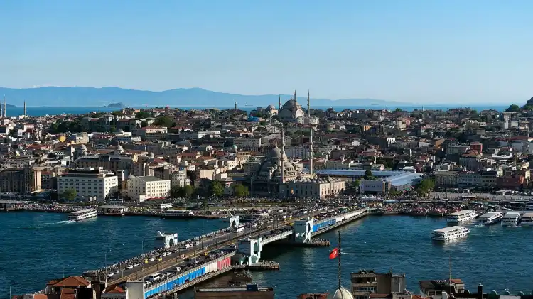 Hotels near Galata Bridge