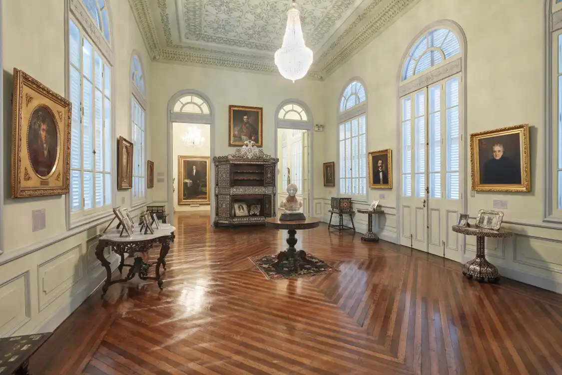 Hotels near Museo Pedro de Osma