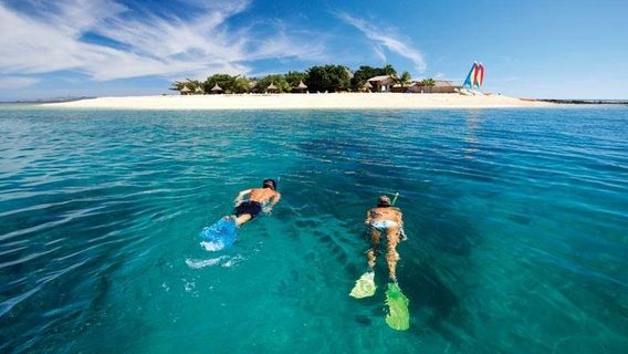 Awesome Adventures Fiji