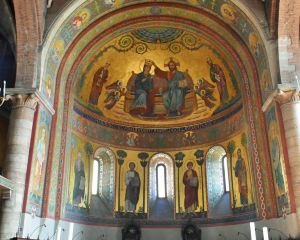 香港-莫德納 機票酒店 自由行